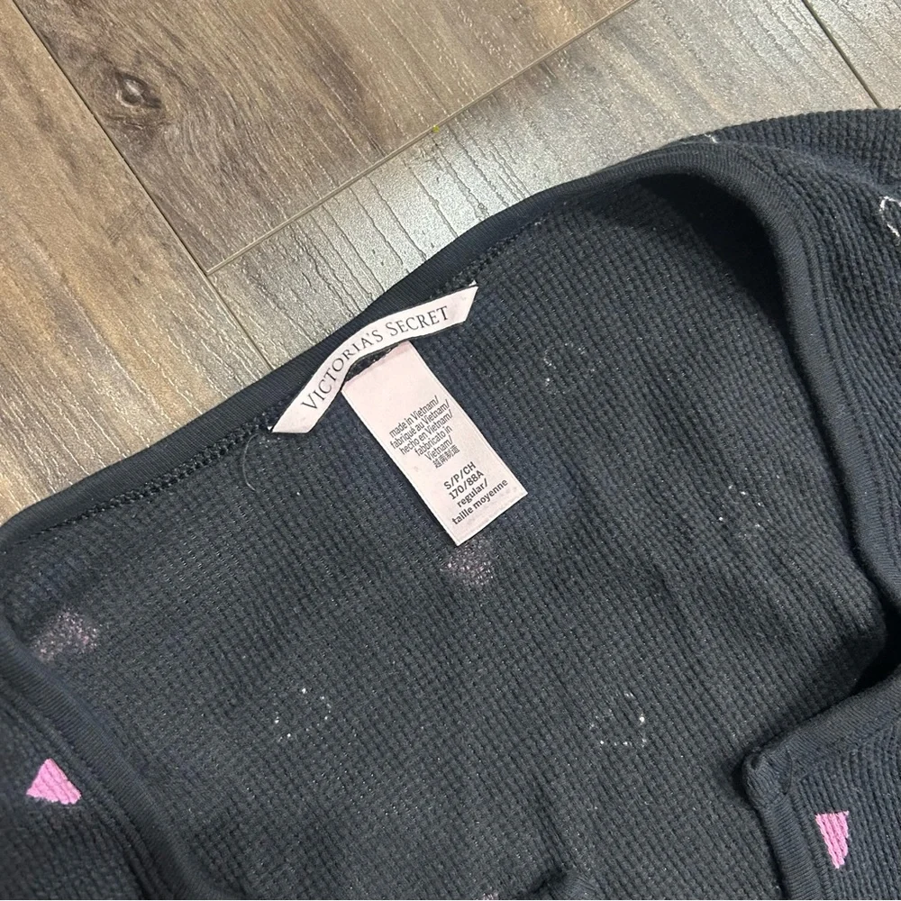 Victoria's Secret Black Pajama Set with Pink Heart Print - Picture 3 of 7